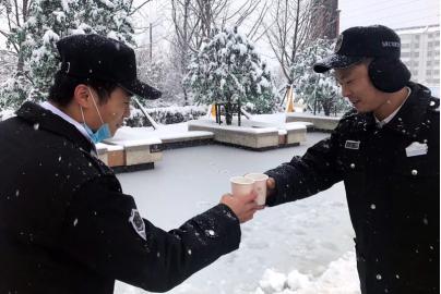 大雪來臨，我們準備好了！ ——記2018年初雪的第一場“戰鬥”-中國網地産