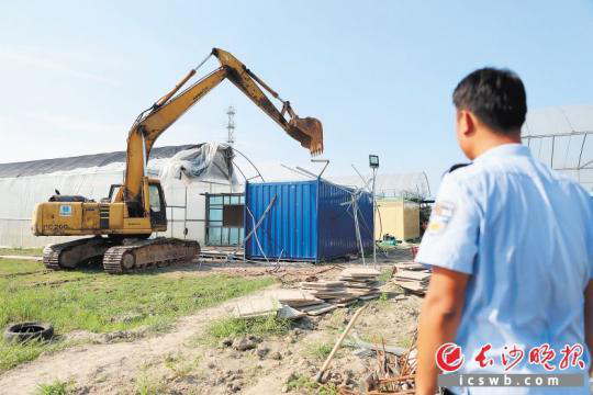 長沙“共用農莊”兩套樣板房全拆了-中國網地産