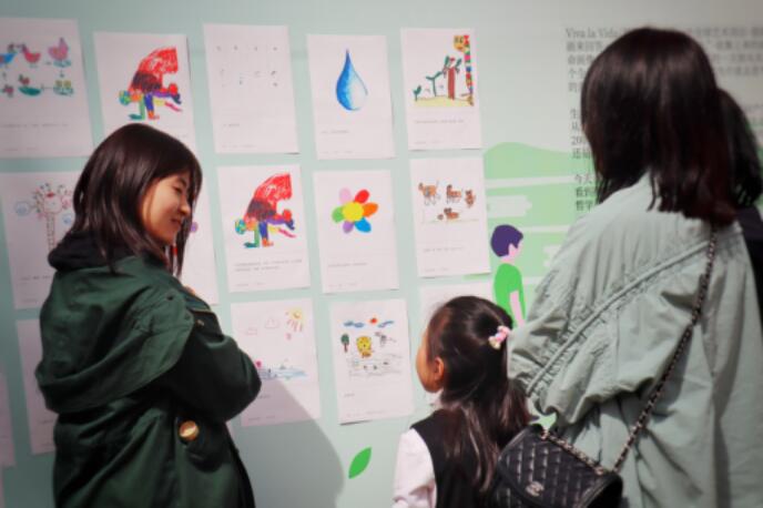 北京龙湖举办独特“生命画像展”，鼓励探索生命意义-中国网地产