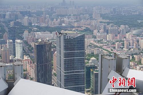 统计局：70年来中国常住人口城镇化率提高47.94个百分点-中国网地产