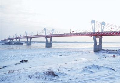 中俄界江黑龙江公路大桥工程完工-中国网地产