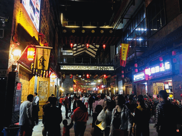汇川·林达美食街 投资金品正当红 开启舌尖上的财富风暴-中国网地产